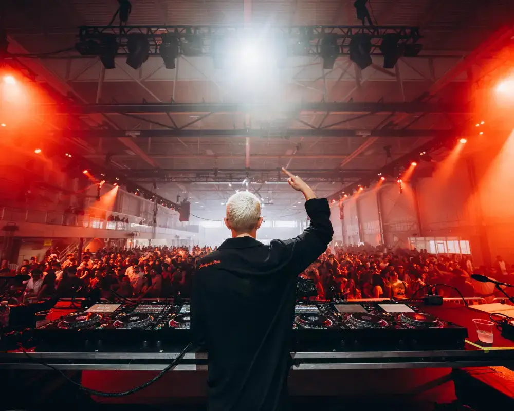 AMARPRODUCTION_GORDOSZN_111