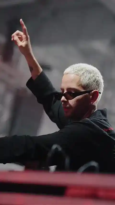 clip4